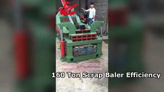 Presse à balles frontale de 135 tonnes