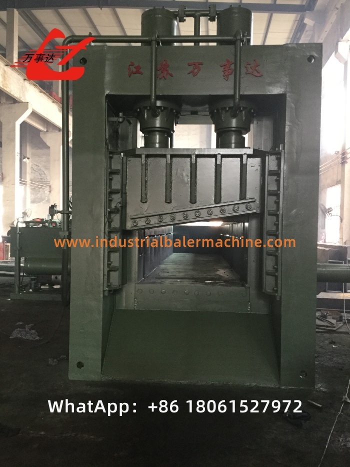 8000kN Gantry Shear with 8000×1950×900mm Loading Room for Heavy Scrap Metal Recycling