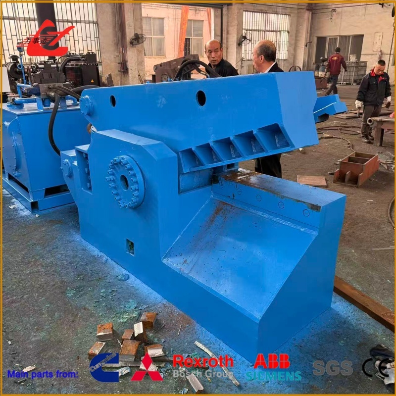 High Performance Metal Shear with 800mm Blade for Scrap Steel Cutting and Recycling