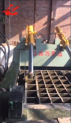 Baler hydraulique de déchets métalliques de 60 kW, de grande capacité, à force de 2500 KN, pour le recyclage des barres et de l'acier